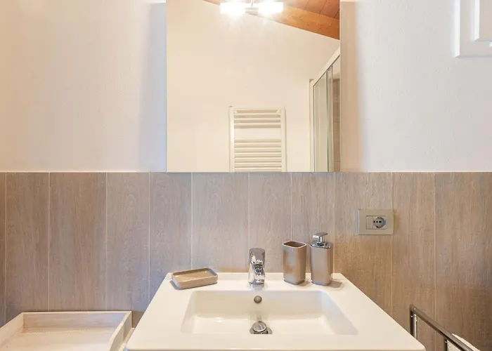 Appartement Giuse - Dma205 By Interhome *